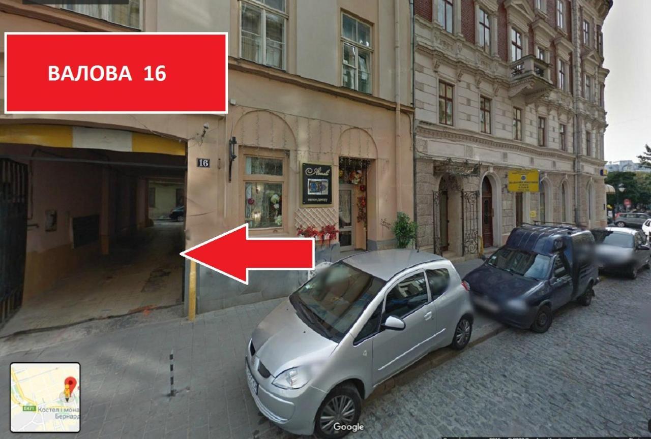 Apartments On Valova 16, On Market Square Lviv Exterior foto